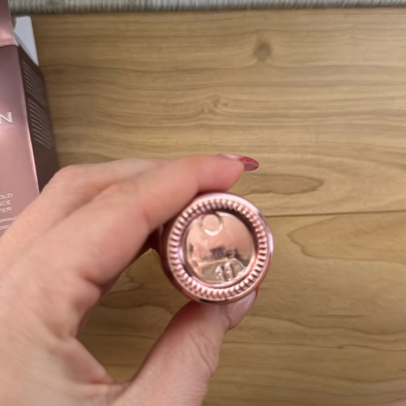 111SKIN ROSE GOLD RADIANCE BOOSTER - Picture 3 of 4